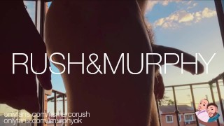 Mi vecino masturba su gran polla en el balcón mientras que su novia no está y se corre mucho